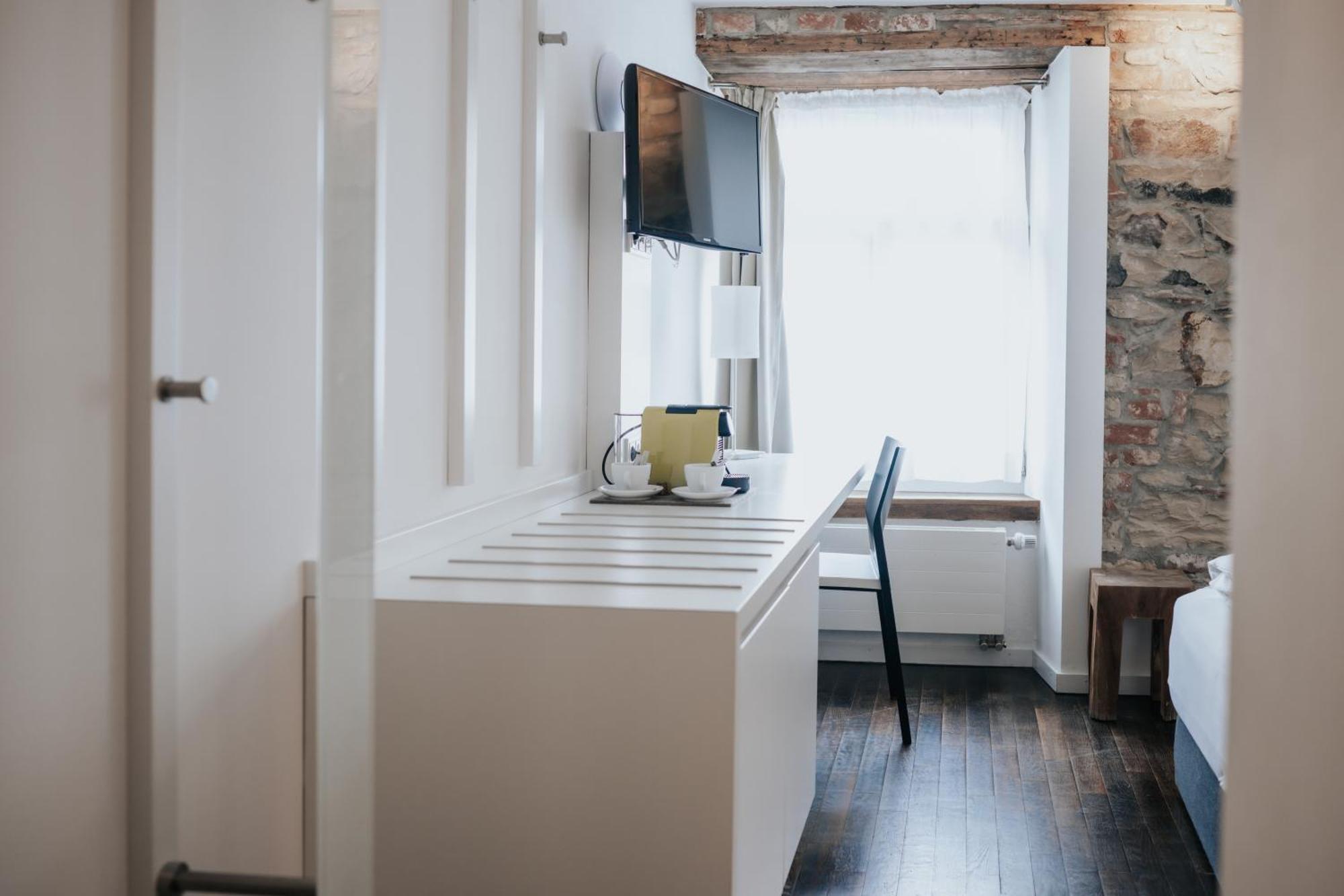 Design Hotel & Restaurant Loewen Ульм Экстерьер фото