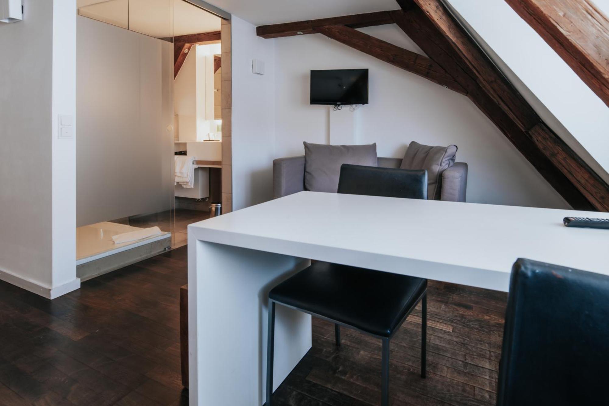 Design Hotel & Restaurant Loewen Ульм Экстерьер фото