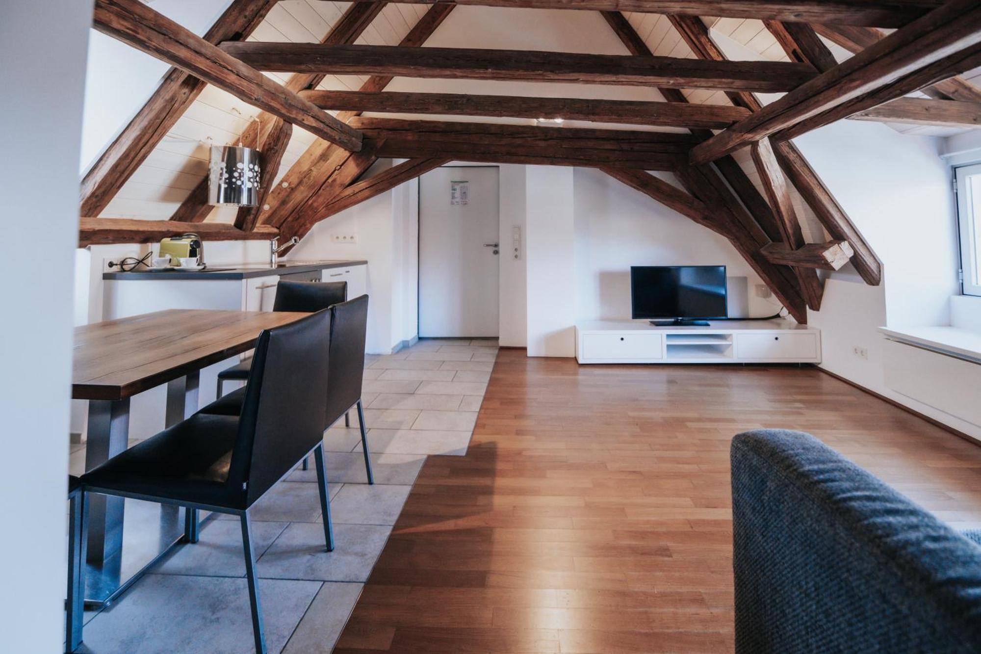 Design Hotel & Restaurant Loewen Ульм Экстерьер фото