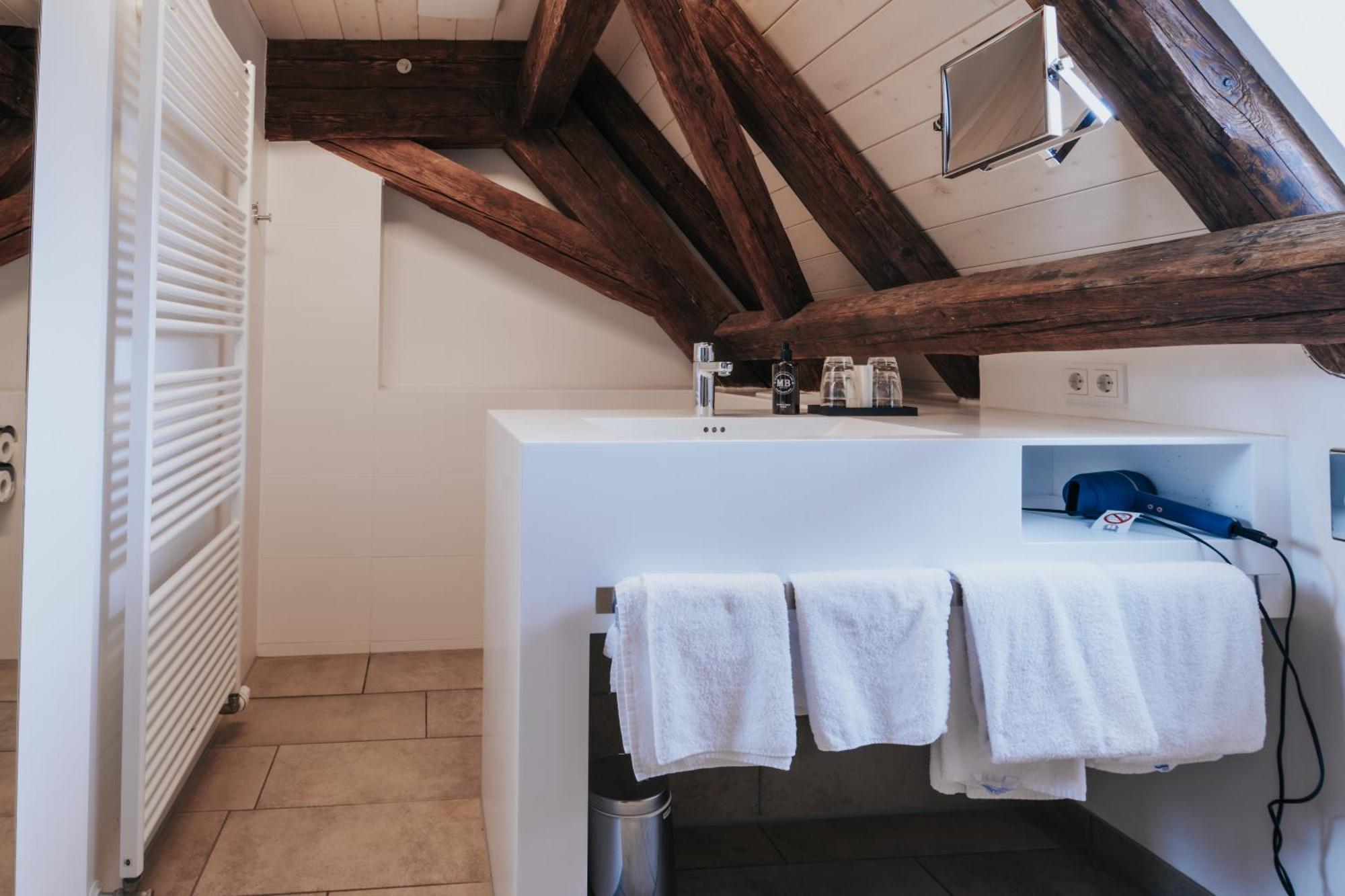 Design Hotel & Restaurant Loewen Ульм Экстерьер фото
