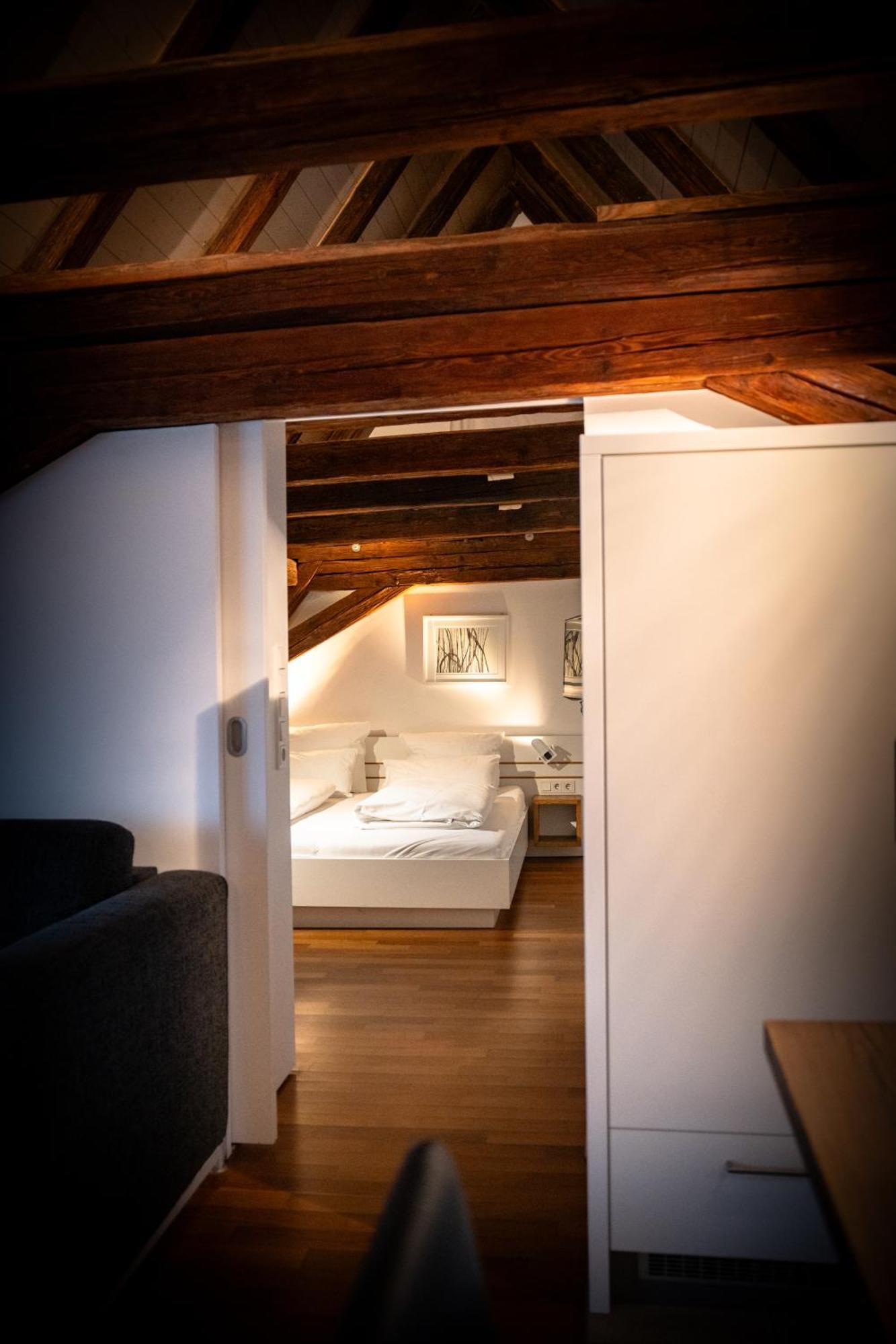 Design Hotel & Restaurant Loewen Ульм Экстерьер фото