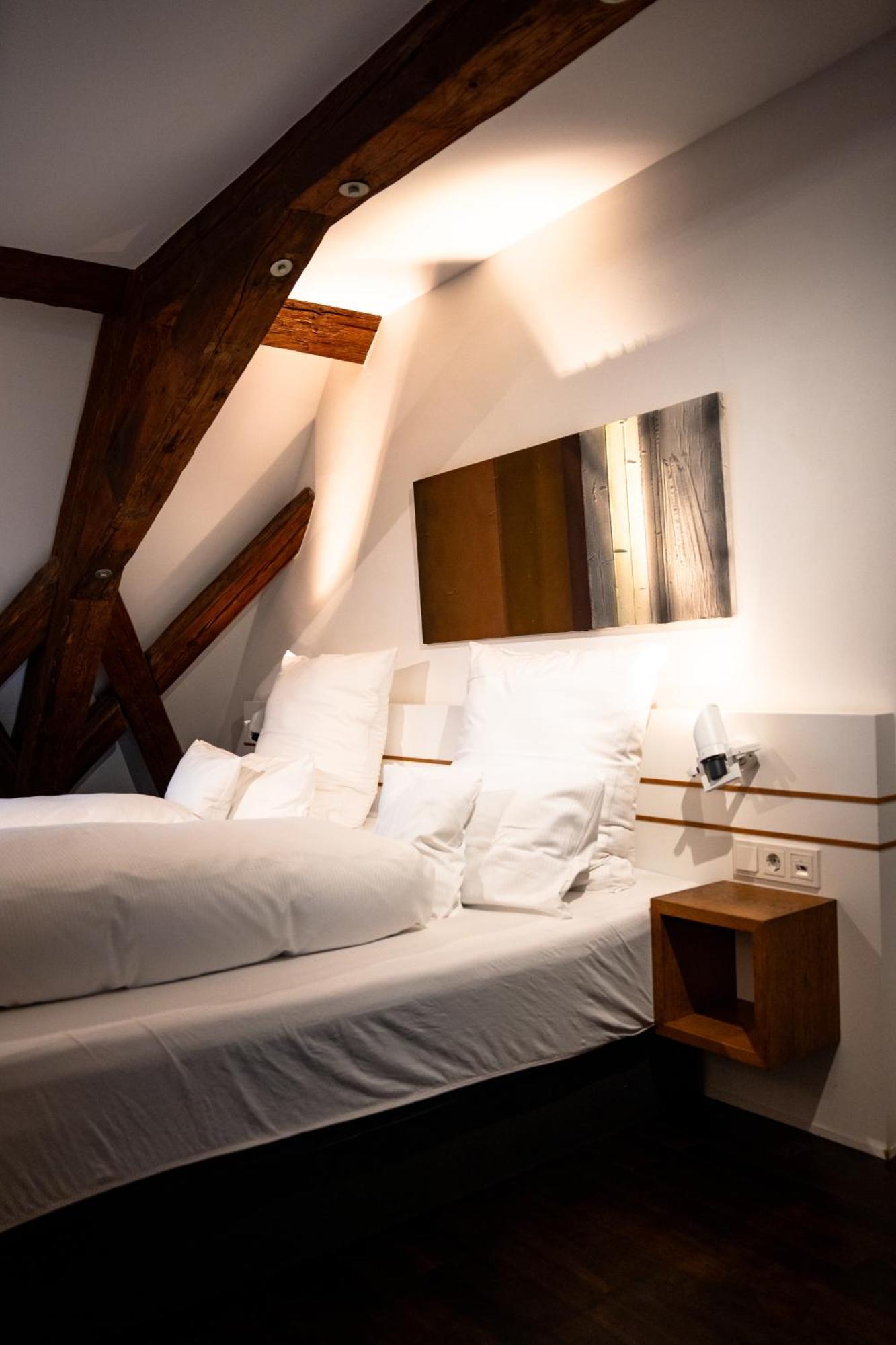 Design Hotel & Restaurant Loewen Ульм Экстерьер фото